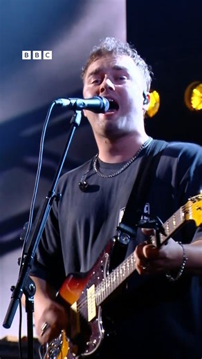 392K views · 8.8K reactions | Sam Fender, the winner of the 2025 Mercury Prize Award, performing to his home crowd of Newcastle 懶 #MercuryPrize | Mercury Prize | Facebook