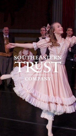 Chattanooga Ballet invites you to celebrate the season with Chattanooga's most cherished holiday tradition, The Nutcracker, live with the Chattanooga Symphony Orchestra! 🗓️December 12-14, 2025 📍Soldiers and Sailors Memorial Auditorium! 🎟️https://tivolichattanooga.com/venue-event/7c5be9c1-7a97-42d1-8697-c1f8210e2c2f or the link in our bio 🔗 🎥: @wizardlystudio | CHA Ballet