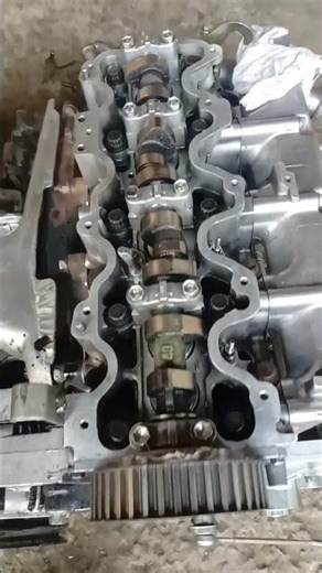TOYOTA 2C engine