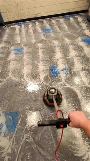 POV sudsy machine scrub this dirty floor flooded with stripper with me 😎🧼 #cleantok #cleaningasmr #satisfyingcleaning #satisfyingcleans #cleaningtiktok