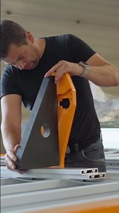 Assemble the STEPCRAFT Q.408 CNC machine! 🛠️🔧