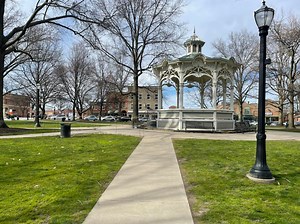 Main Street Medina works a spell for a witchy good time on Ladies Night Out