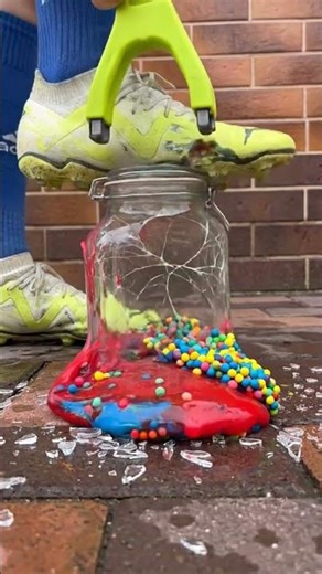 Asmr legs #asmr #asmrlegs #visualasmr #relax#sleep #notalking