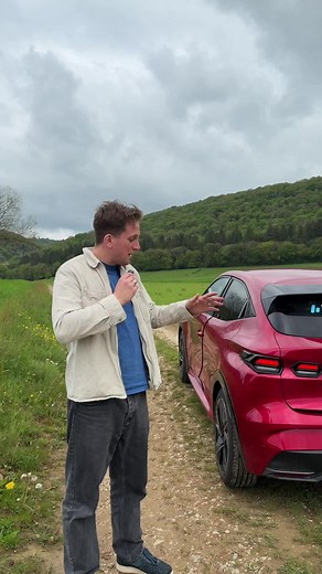 Pourquoi le moteur de la nouvelle Renault Clio se démarre-t-il ?