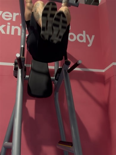 Cameron on Instagram: "My 2025 in a nut shell! Lots of progress, ready for 2026 now 🔥"