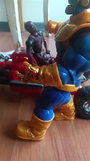 stop motion deadpool vs thanos #spiderman #marvellegends #marvel