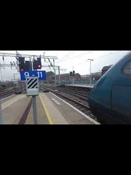 WMR Class 196 196109 and CrossCountry Class 220 220016 at Wolverhampton