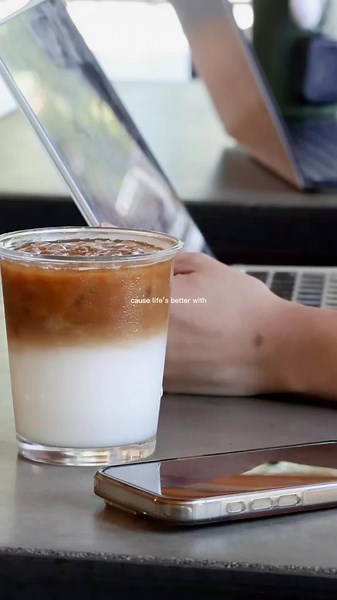 Aesthetic Cups: Elevate Your Drink Experience