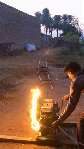 Target Tech on Instagram: "Fire 🔥🔥 diesel engine starting #viral"