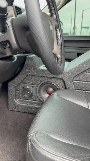 Silverado Build we just finished up. Single 12” Ported Center Console Box, DD Audio Speakers, Audio Dynamics 4 Channel, JVC Double Din. #silverado #lamamalona #truckaudio #caraudio #basshead #caraudioshop #tacomawa #superiorsounds | Superior Sounds