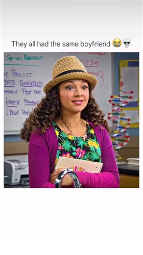 MiNUS_GOD on Instagram: "They all had the same boyfriend😭💀 In Dog With a Blog - Season 3, Episode 8 ("Avery vs. Chloe"), Avery and Chloe get hit with one of the wildest surprises ever when they find out they've both been talking to - and basically dating - the same boy. At first, Avery thinks the guy is totally into her, while Chloe believes he likes her more. But when the truth finally comes out, the sisters realize he was playing both sides the whole time. The moment they both figure it out 