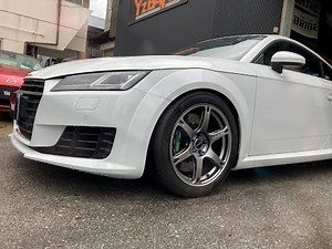 AUDI アウディ TT 8S/FV FRN6キャリパー装着