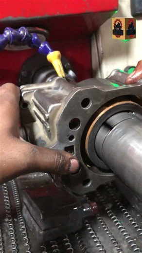 💎 Amazing 250cc Engine Cylinder Polishing Process#EnginePolishing #250cc #ASMR