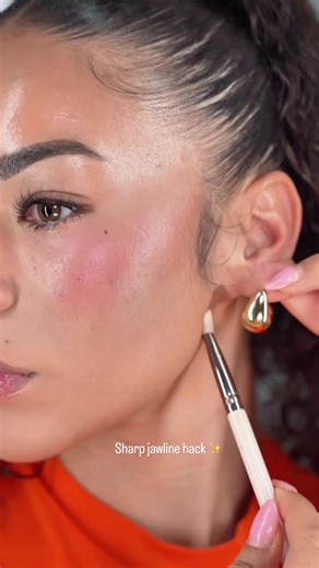 Jawline Contour Hack for Stunning Definition