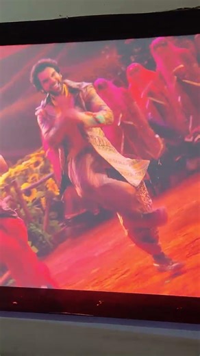 EPSON EB W53 WXGA 3LCD PROJECTOR FOR HOME CINEMA USE AVAILABLE BHOPAL BAIRAGARH CALL ME 8602789262