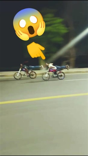 unique 70 vs cd 70 race #bikerace #youtubeshorts #cd70