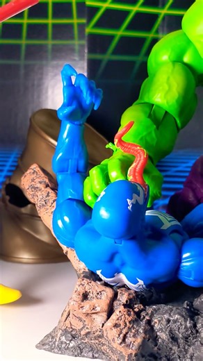 MARVEL LEGENDS Maximum Hulk vs Venom