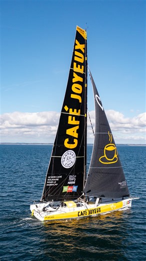 Nico d'Estais on Instagram: "Anouk nous raconte comment se passe le chantier ! 🛠️ Toute l’équipe travaille d’arrache-pied sur le bateau pour le préparer à la saison en solitaire qui arrive. PS : On ne voit pas toute l’équipe sur la vidéo mais il y a du monde à l’oeuvre ! 🧑‍🎨 📸 Banques images de @colinebeal et @gauthierlebec.images 🤝 @ibisfr @ibisstylesfr @ibisbudget @nestleenfrance @castorama_france #Fibus @daphnivc @azaleo_team @b2pweb_ #HPF @opel_france"