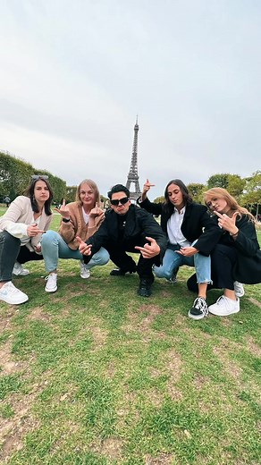 can i become a model? 👀 #viral#foryou#elevatorboys#trend#model#boy