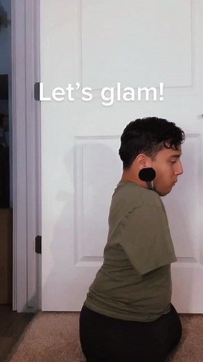 🧚🏽I like to smile through my breakdowns!✨ #makeup #makeuptutorial #glam #makeupartist #lashes @ddlovato