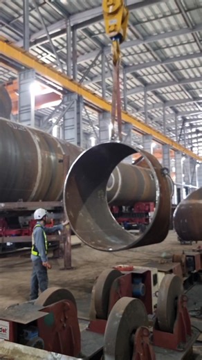 Stube lower legs pipe installation process #technology #wednesday #artgallery #handmdecrafts #antiques #welding | Dhoni Yusuf