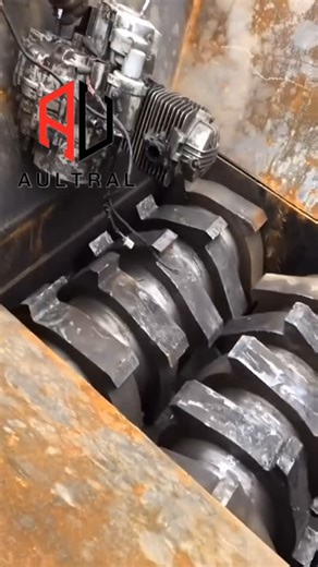 Used Metal Baler Super Factory on Instagram: "🔥🔥🔥，Shredder machine for sale. Recycling metal, plastic, glass, bottle, cardboard and so on. Delivery to all over the world. WhatsApp：+86 15821199800 email: info@aultral.com #Shredding#gastank#metal#winshaftshreddermachine#shreddermachine#woodshredder#fyp#lingheng#linghengmachininery#Plastic#Waste#Metalcrusher#shreddermachine#crushingPlastic#decompression#lighter #amazing #shredding #gastank #metal #twinshaftshreddermachine #shreddermachine #woods