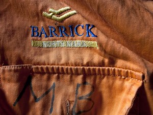 Barrick begins temporary suspension of operations at mining complex in Mali