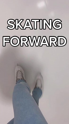 What’s your favorite way to skate forwards? ⛸🙌🏼 #coachmichellehong #iceskating #figureskating #learnontiktok #tiktokpartner #iceskater #figureskater