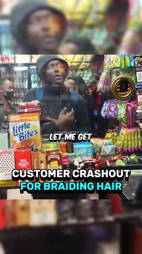 Funny Cashier Prank and Customer Reactions