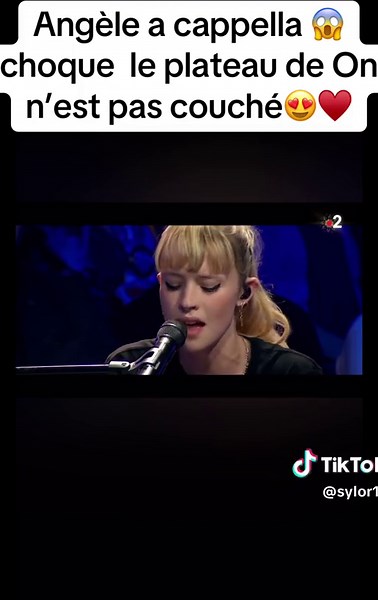 Angèle Surprises the France 2 Talk Show with Her A Capella Performance