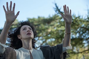 WTF Moments: Outlander's Claire creating the 'Boogie Woogie Bugle Boy' paradox