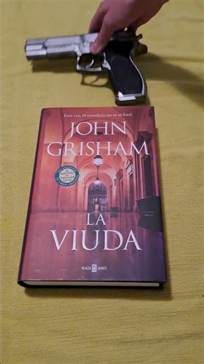 UNBOXING: "THE WIDOW" by John Grisham 📚 Is his new legal thriller worth it? #johngrisham