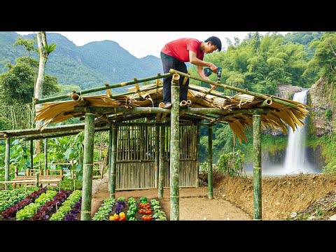 TIMELAPSE: Orphan Boy Building Outdoor Farm Kitchen Roof from Start to Finish with Bamboo Wood