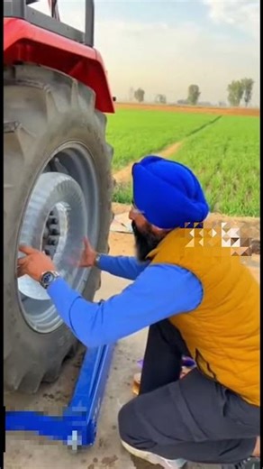Tractor 😱❄️ ice cube tyre Ka experiment #experiment #tractor #shorts
