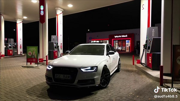 Experience the Thrill of Audi S4 B8.5 Supercharged V6