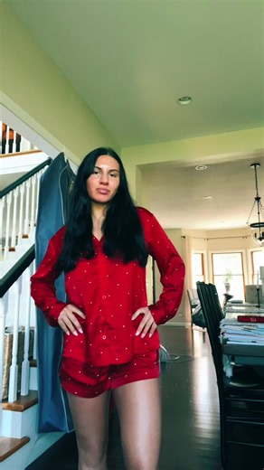 Prommm: Celebrating the Joy of Prom Night