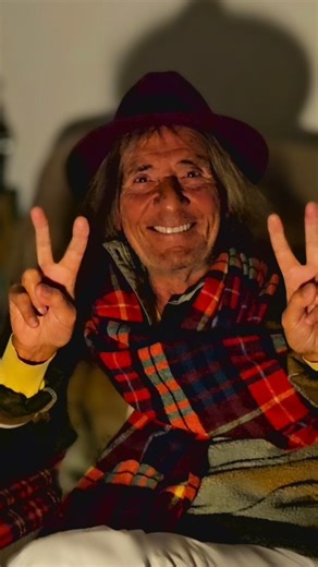 Antonio Reguera | Captacion 2 con despedida de salud, paz, y amor. No cabía en el anterior reel. Problemas por jartible y darlas de muerte. A quien no le... | Instagram