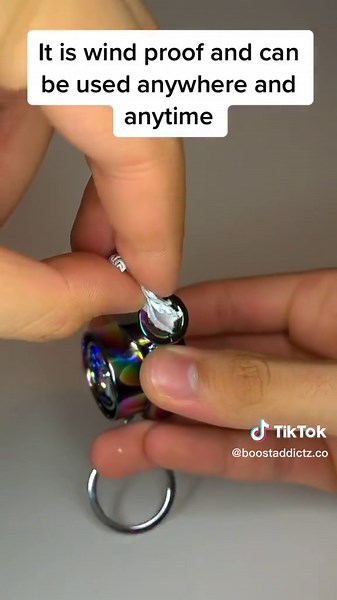 Turbocharged Lighter Keychain: The Ultimate Rechargeable Eco-Friendly Wind-Proof Lighter