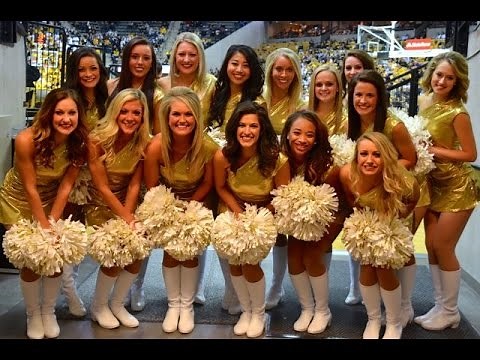 Mizzou Golden Girls perform to "Soak Up the Sun!"
