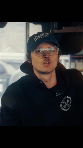 Don’t ignore it. Low fluids can lead to overheating, brake failure, and costly repairs At Big O Tires Victoria, we’ll check and top up your essential fluids fast so you can drive with confidence We check and service • Engine oil • Coolant and antifreeze • Brake fluid • Transmission fluid • Power steering fluid • Windshield washer fluid ✅ Quick service ✅ Honest recommendations ✅ Trusted local experts 📍 1319 Quadra St (Tires & Wheels) 📍880 Pandora Ave (Mechanical Facility) Book today 🚙 📞 250-3