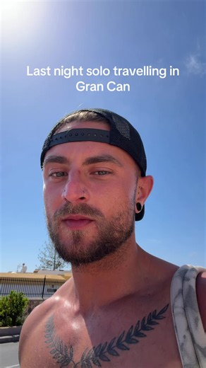 Solo Traveling in Gran Canaria: A Night Adventure