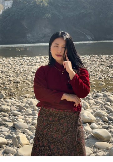 Lungi Dance: Sali Lai Vena Ko Maya