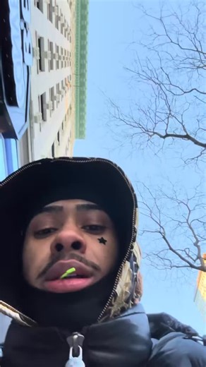 Yash Blendz💤 on Instagram: "ITSSS TOOOO BRICK OUTSIDE😭🥶 #reels #newyork #cold #god #viral"