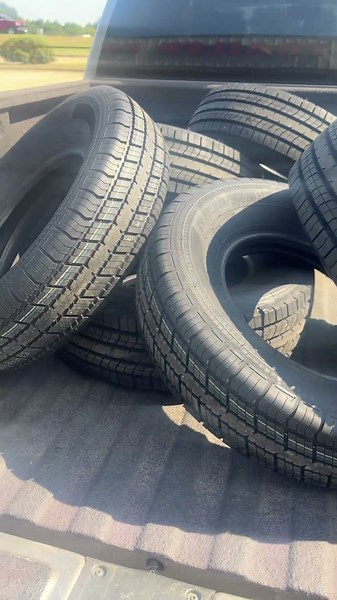 Best Price on 15” 10-Ply & 14-Ply Trailer Tires