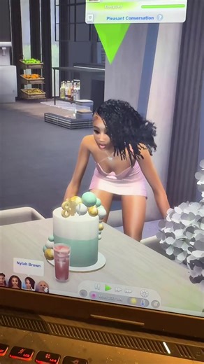 Nylah aged up💗 - - - - #sims4cc #urbansims #blacksimmer #sim4mods | sims