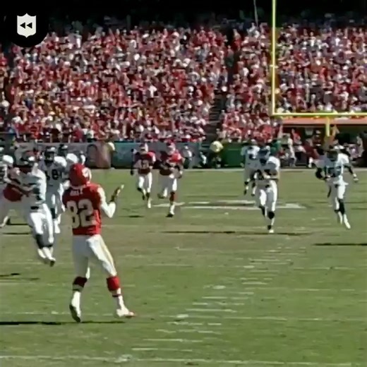 This Dante Hall punt return against the Broncos was pure magic 💫 (🎥 NFL Throwback) | KC Sports Network