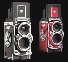 Minox releases tiny Rolleiflex replica with 5 Megapixels