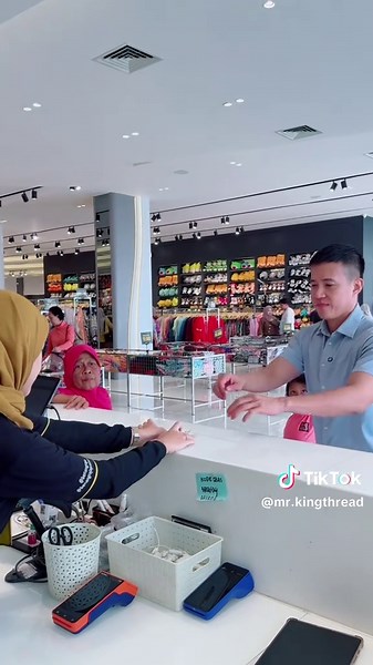 Bahagia berbatik ❤️