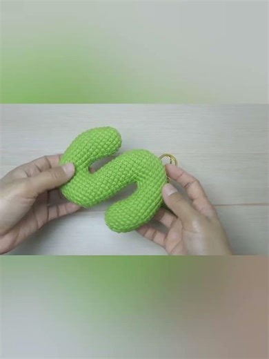 Crochet Letter S #crochetalphabet #letterplushie #letterkeychain