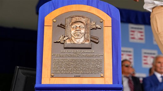 Reds' Dave Parker Night brings National Baseball Hall of Fame plaque to GABP